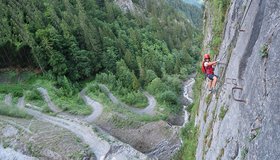 Im Hohe Wand  (Steig) Klettersteig (Ruine Valkastiel).